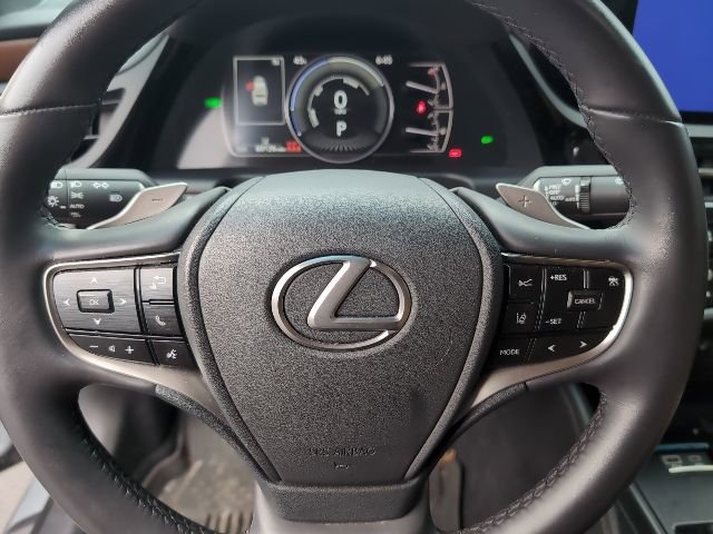 Certified 2023 Lexus ES 300h w/ Premium Package image 15