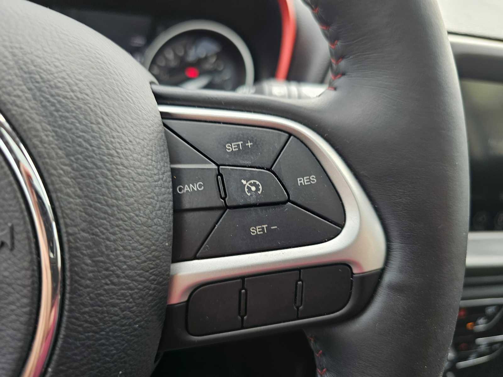 Used 2017 Jeep Compass Trailhawk w/ Leather Interior Group image 33