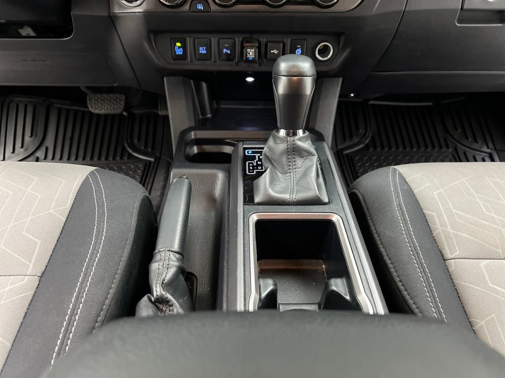 Used 2023 Toyota Tacoma TRD Off-Road image 34