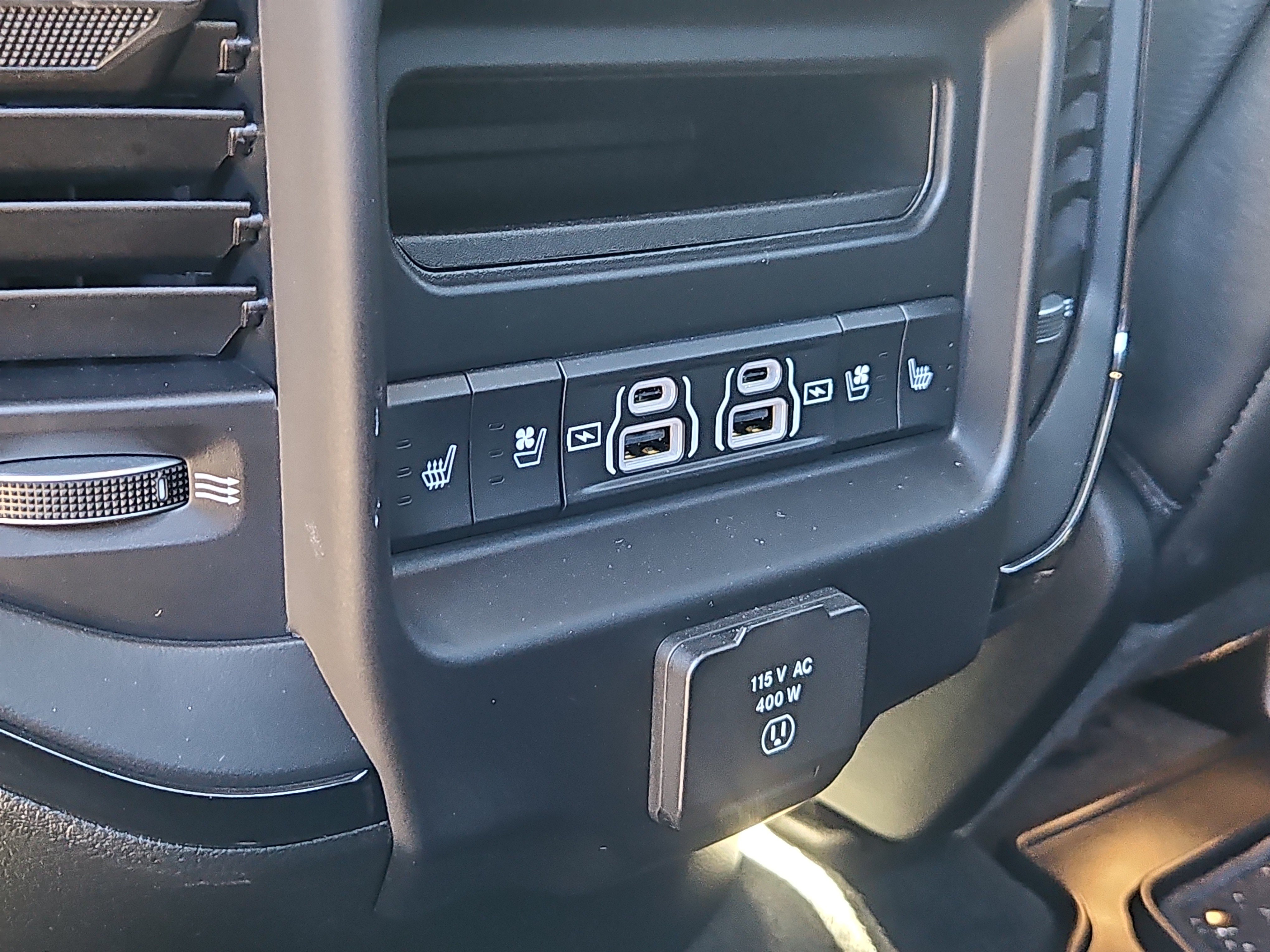 Used 2023 RAM 1500 Limited AWD/4WD image 33