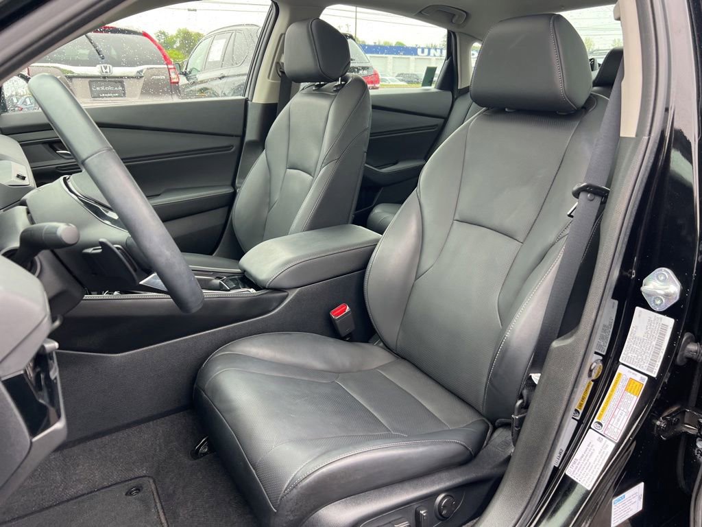 Used 2023 Honda Accord Touring image 18