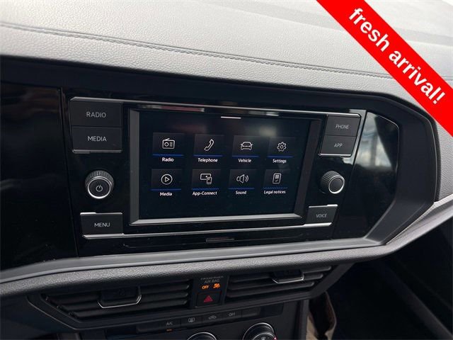 Used 2024 Volkswagen Jetta S image 10