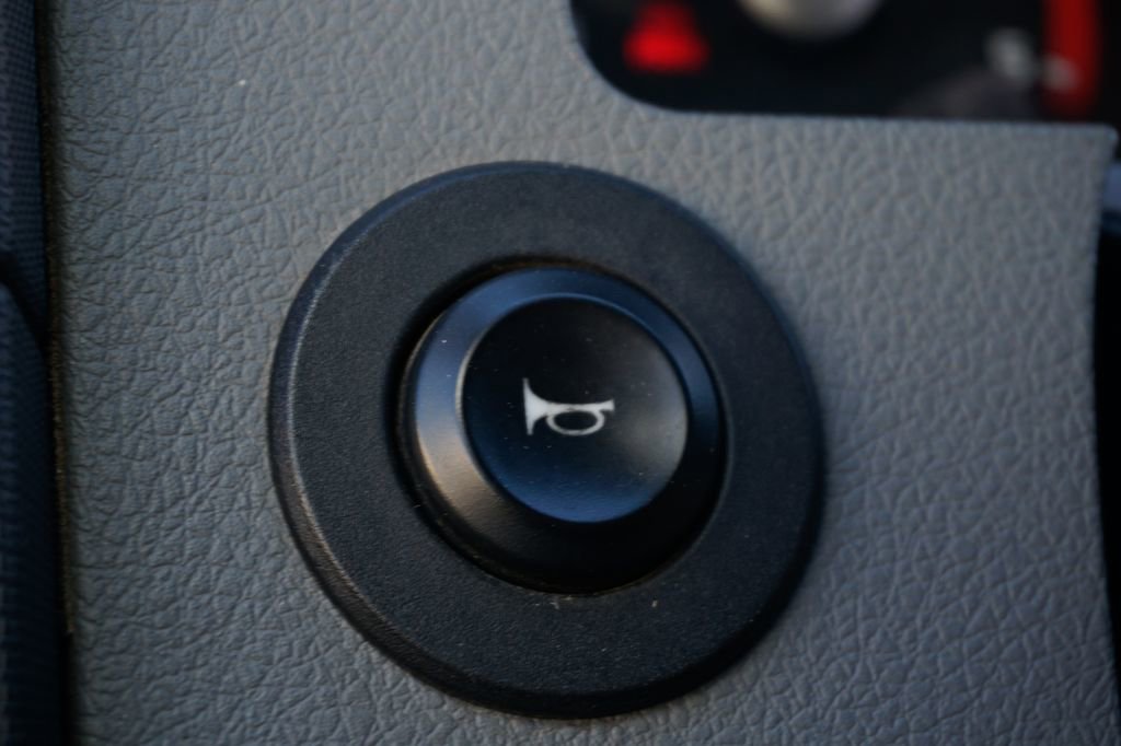 Used 2016 Ford F650 2WD Crew Cab Super Duty image 29