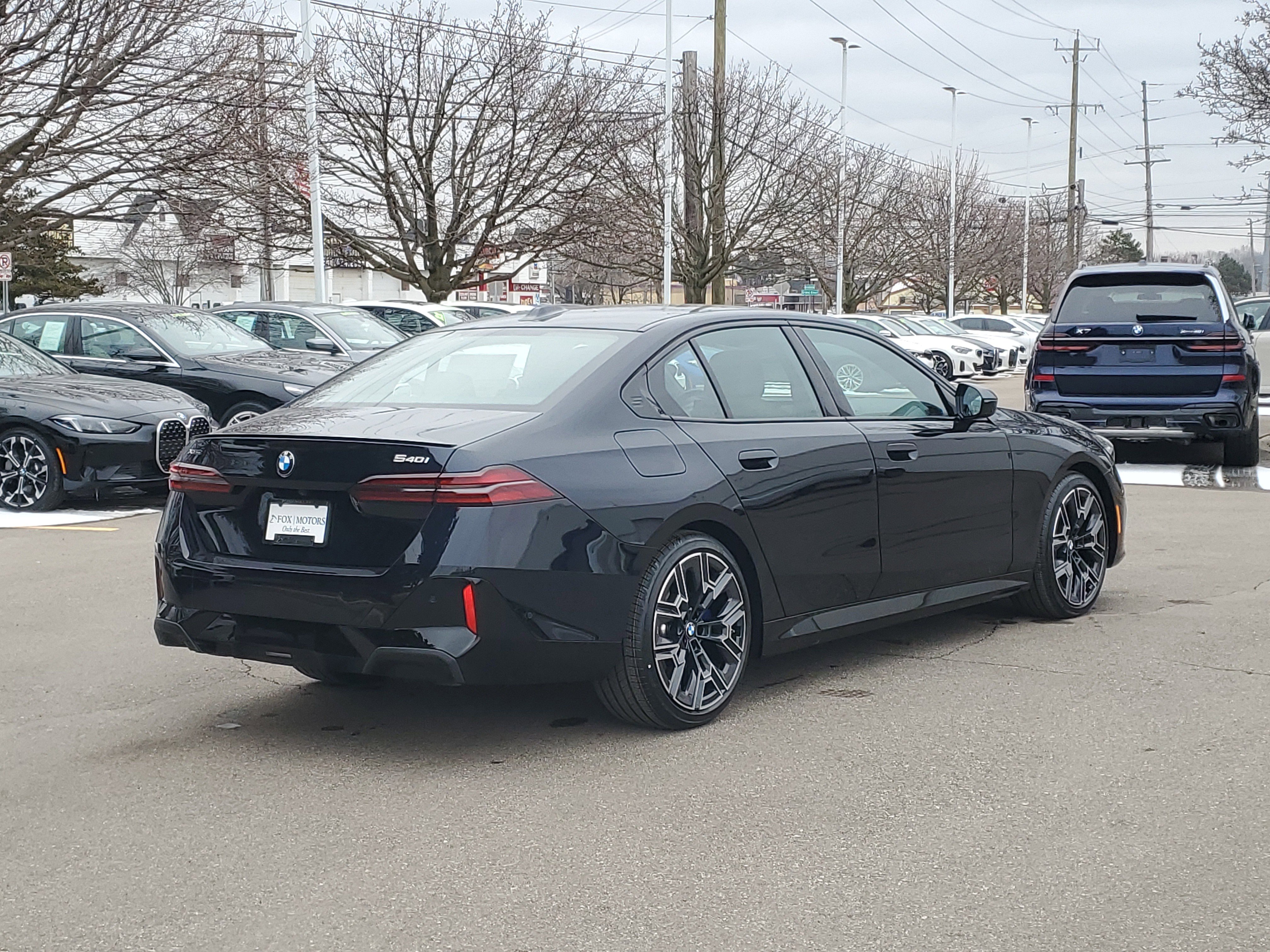 New 2026 BMW 540i xDrive w/ M Sport Package image 3