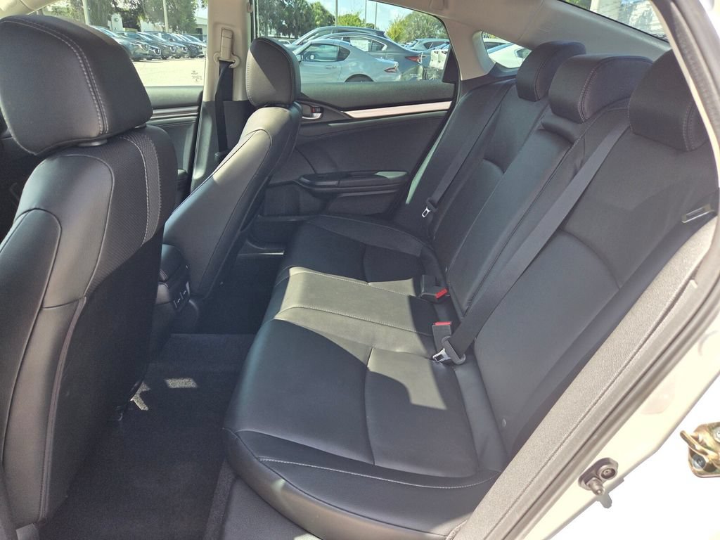 Used 2020 Honda Civic Touring image 6