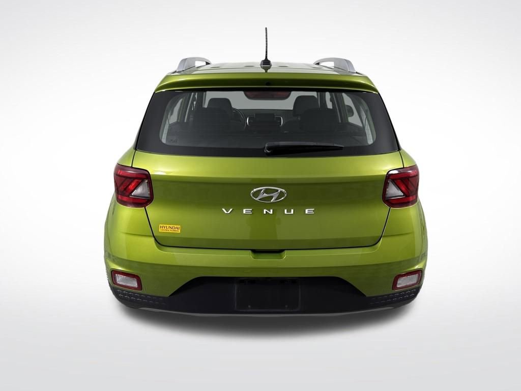 Used 2024 Hyundai Venue SEL image 3