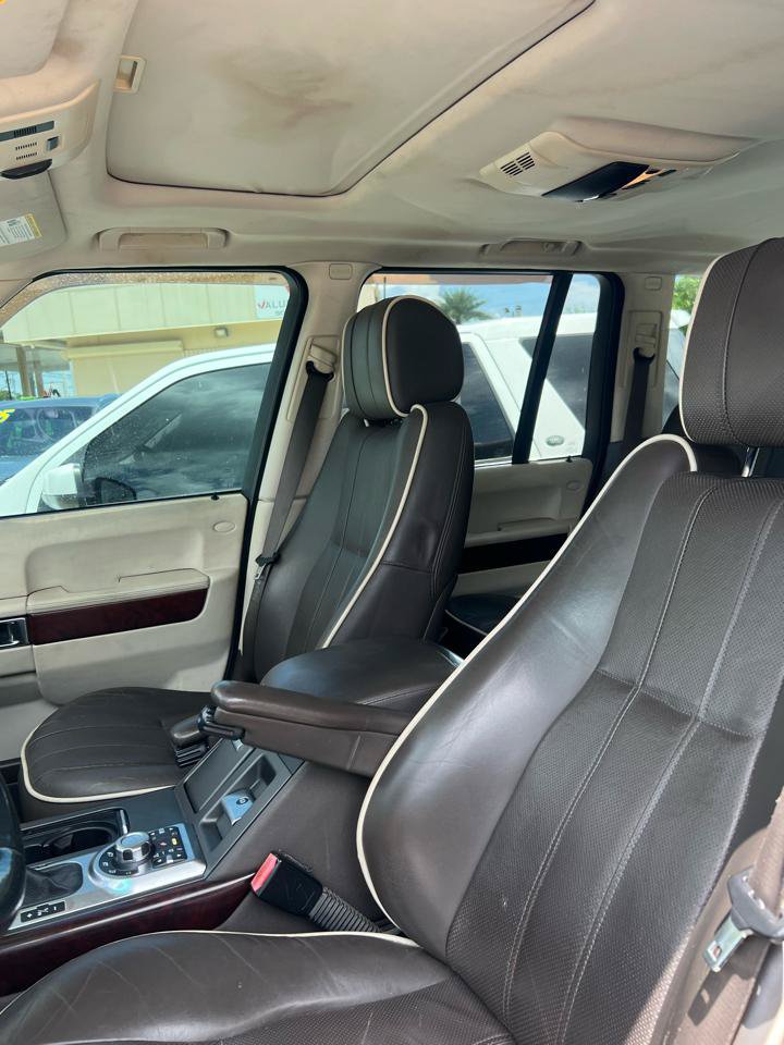 Used 2010 Land Rover Range Rover HSE LUX AWD/4WD image 9
