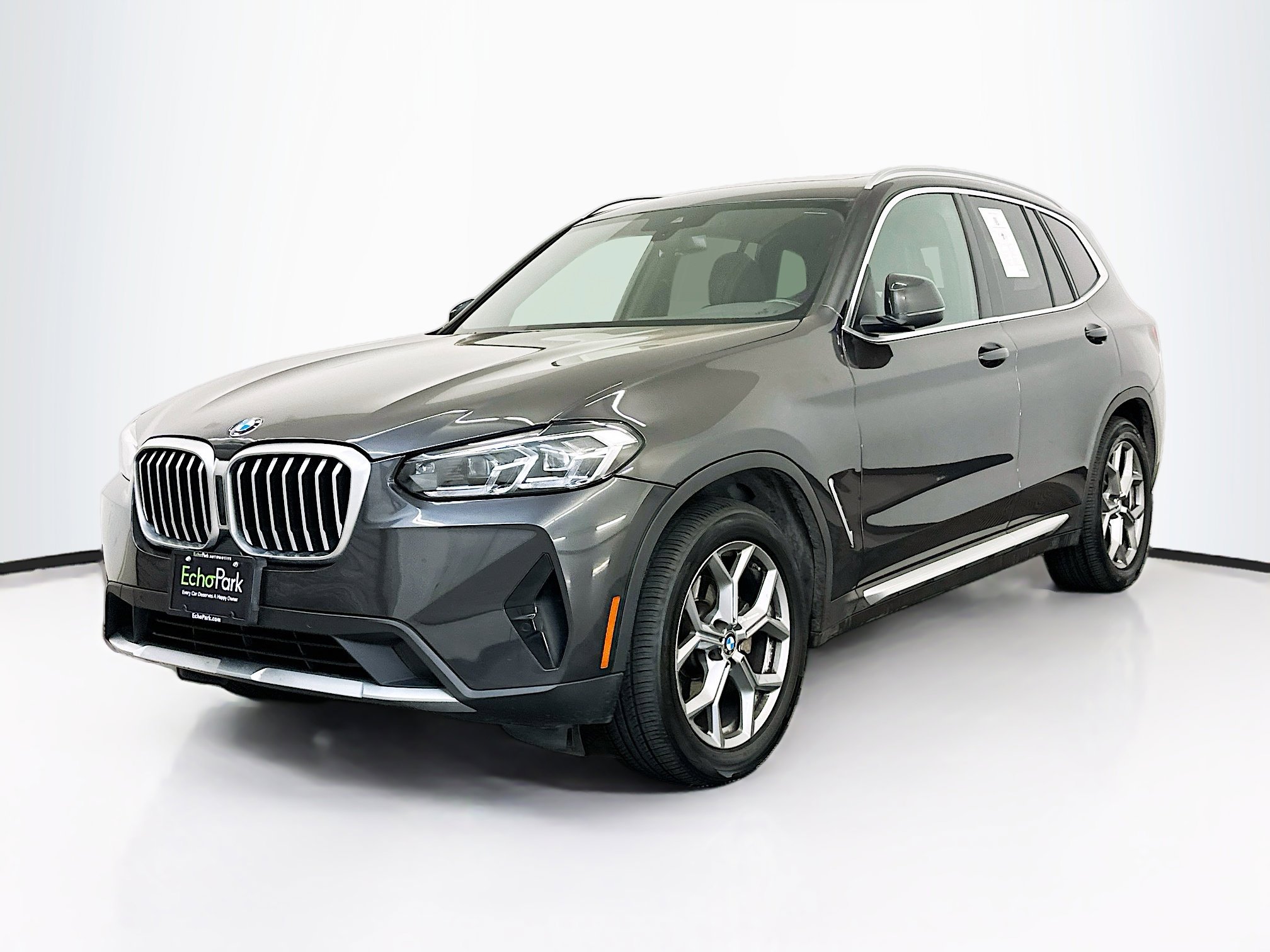 Used 2024 BMW X3 xDrive30i w/ Convenience Package image 3