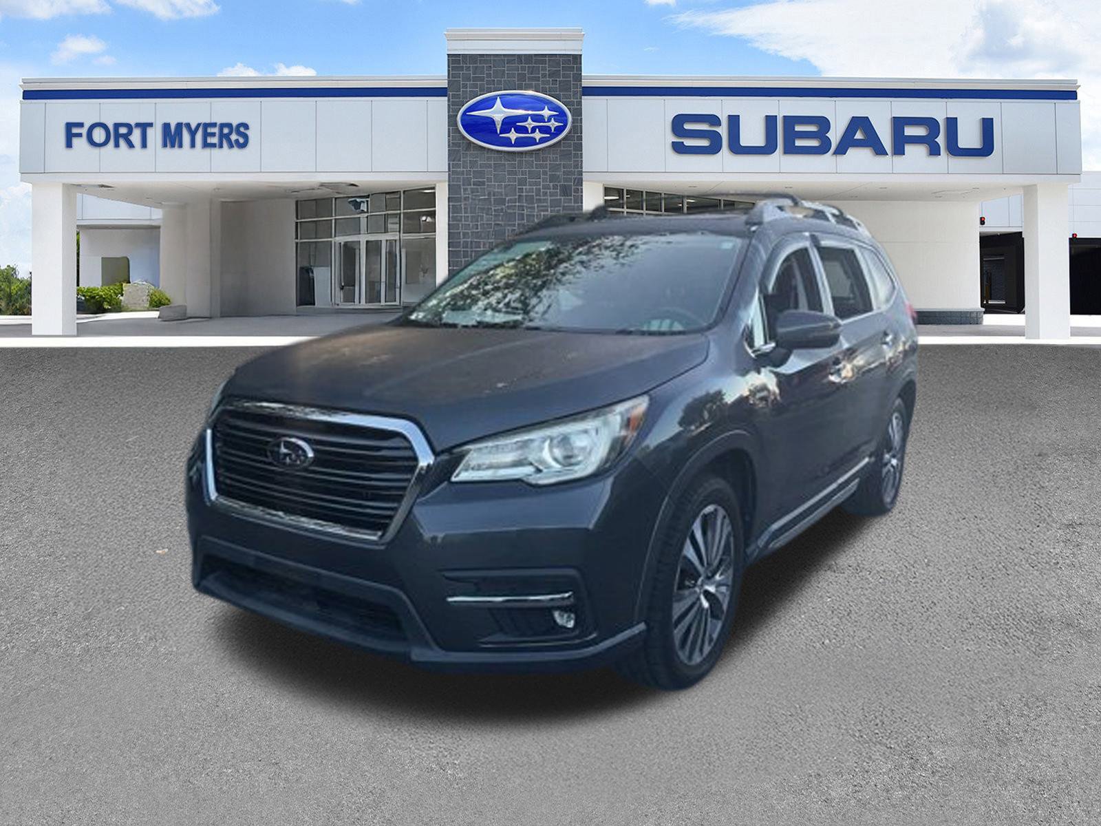 Used 2019 Subaru Ascent Limited w/ Popular Package #3 image 2