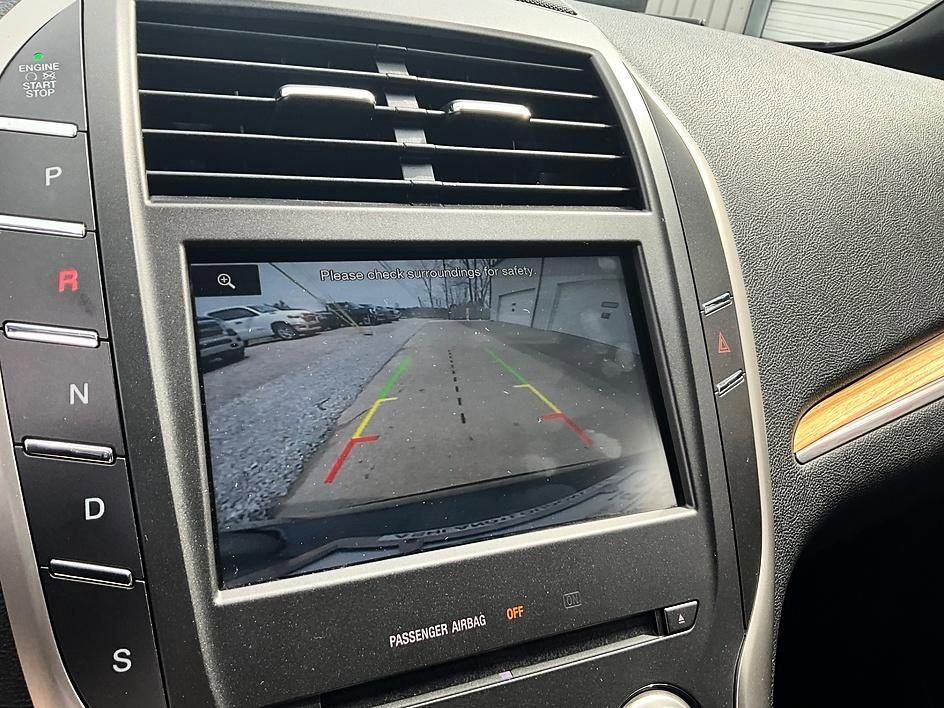 Used 2015 Lincoln MKC FWD w/ Equipment Group 101A Select image 20