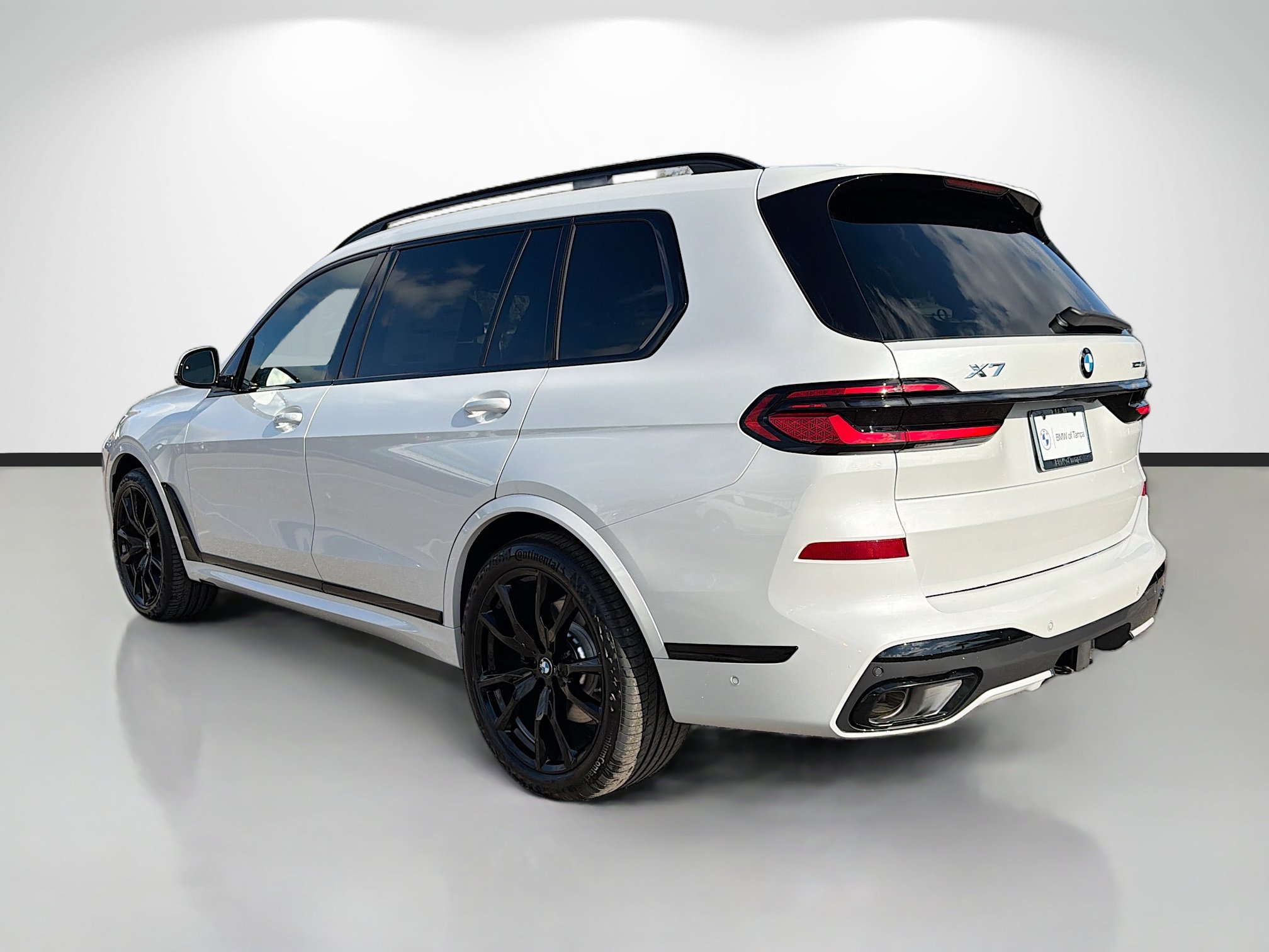 New 2026 BMW X7 xDrive40i w/ Executive Package image 5