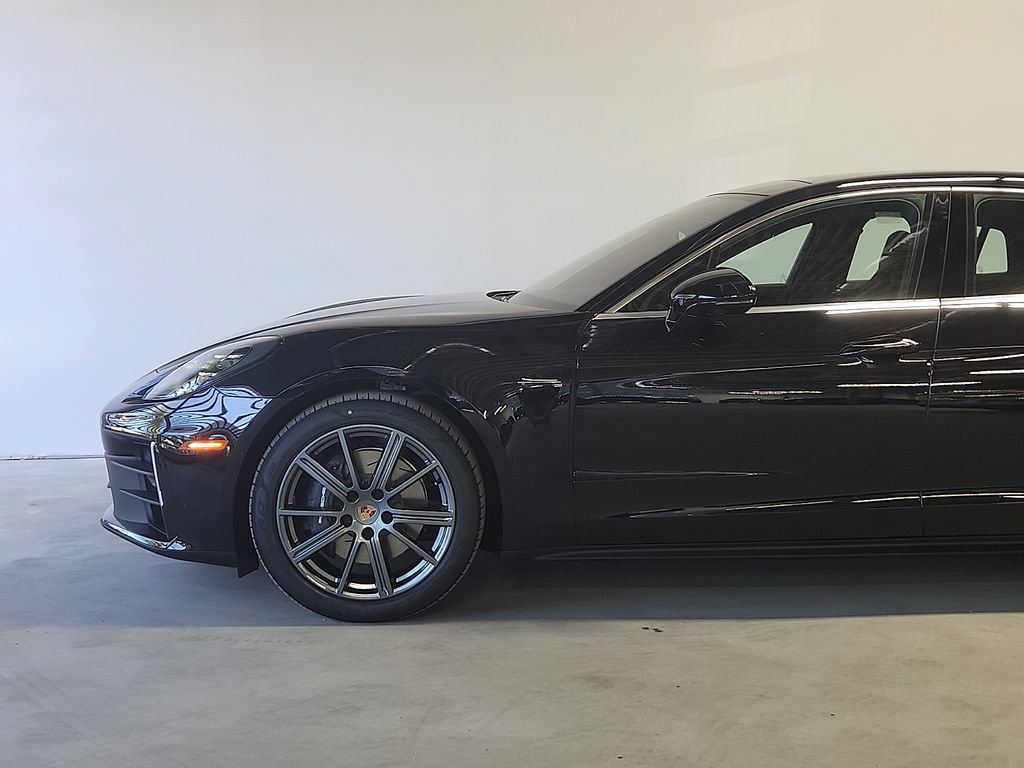 New 2026 Porsche Panamera 4 AWD/4WD image 6