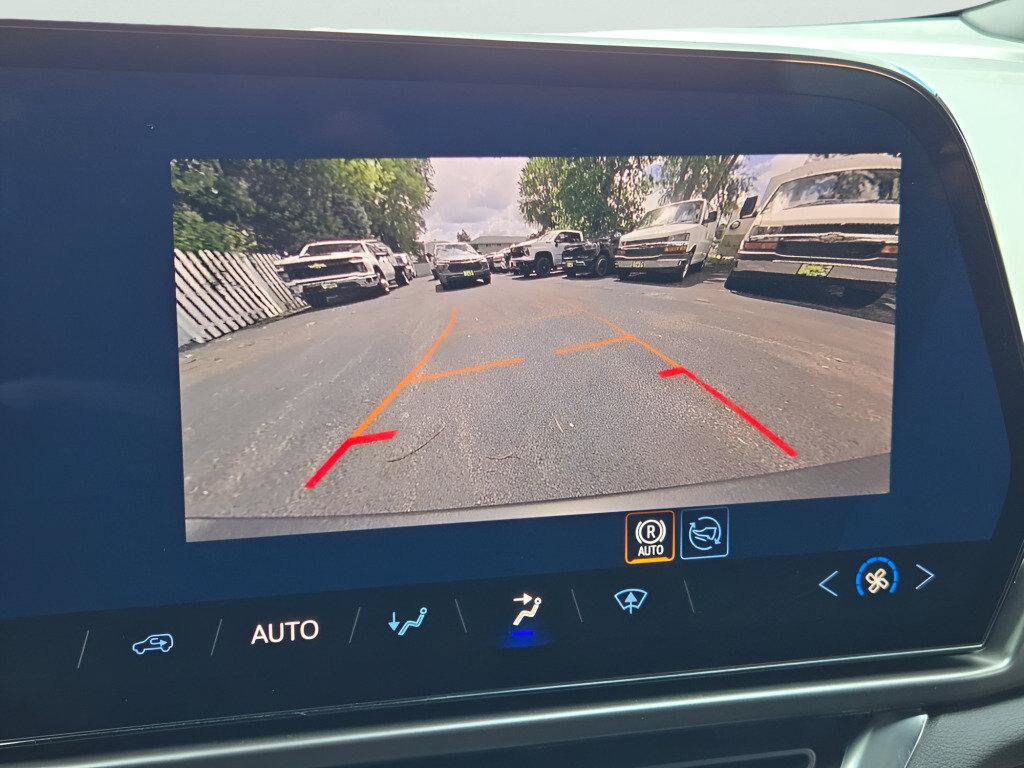 New 2026 Chevrolet Equinox EV LT FWD image 28