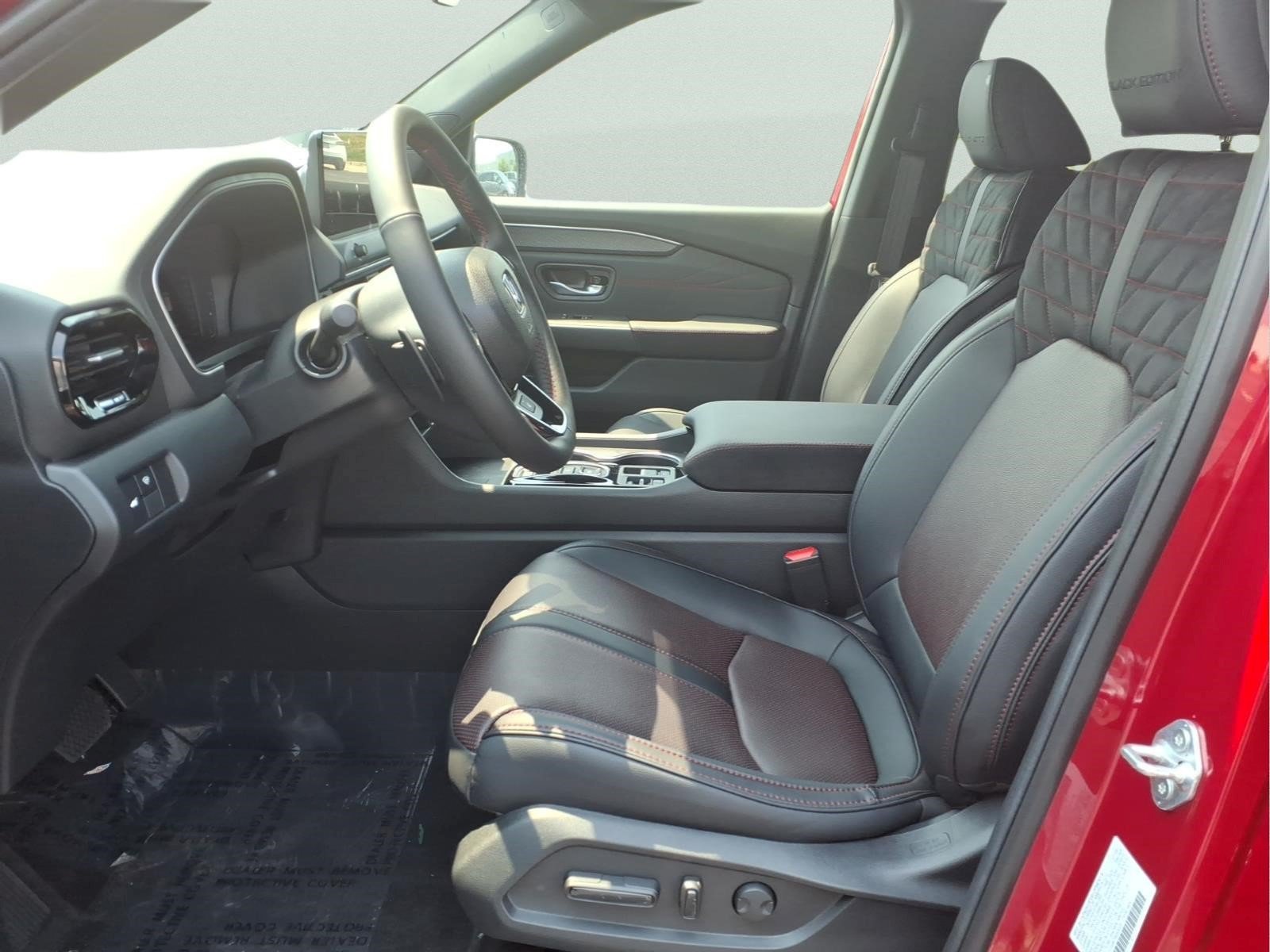 New 2026 Honda Pilot Black Edition image 17
