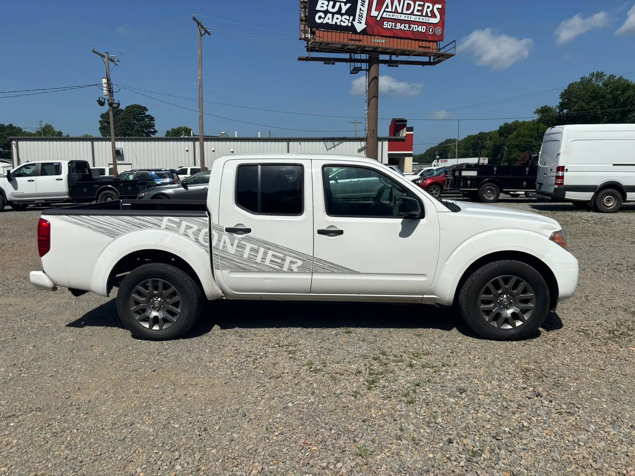 Used 2012 Nissan Frontier SV w/ Sport Appearance Pkg RWD image 5