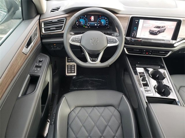 New 2025 Volkswagen Atlas SEL Premium R-Line image 4