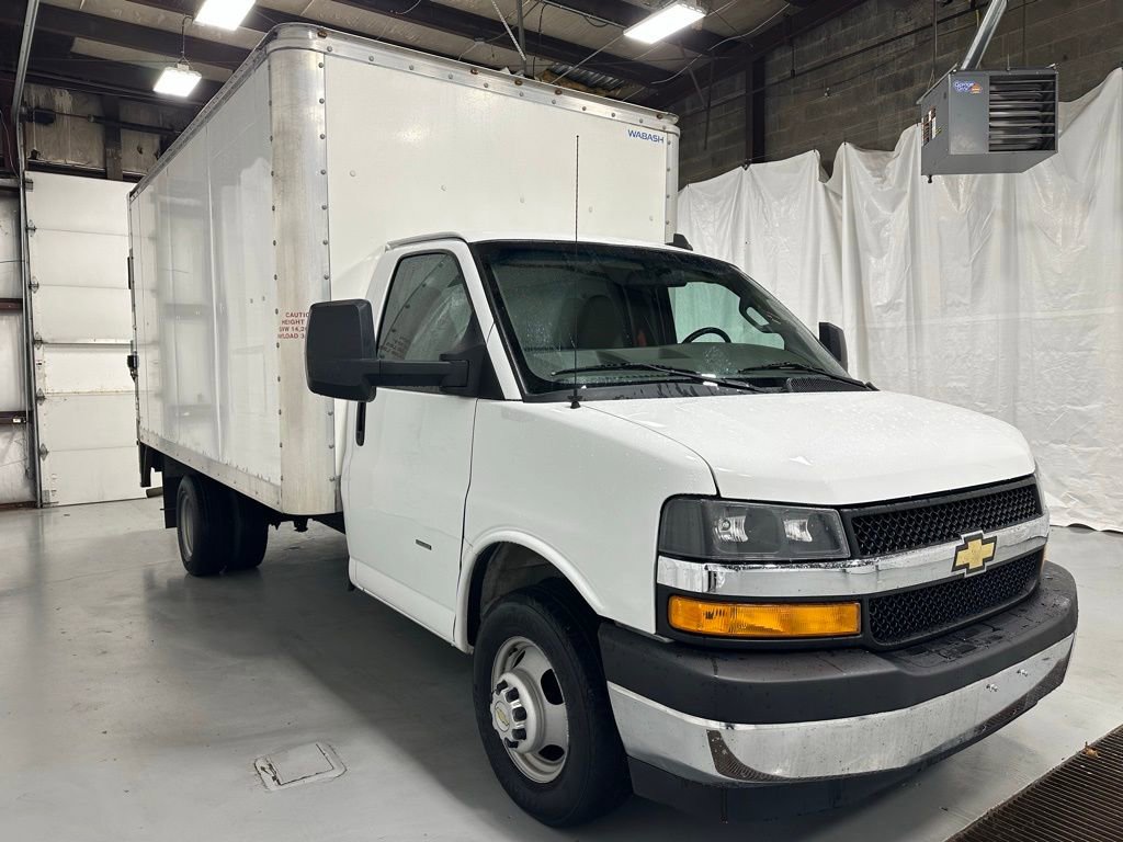 Used 2022 Chevrolet Express 3500 w/ Power Convenience Package image 1