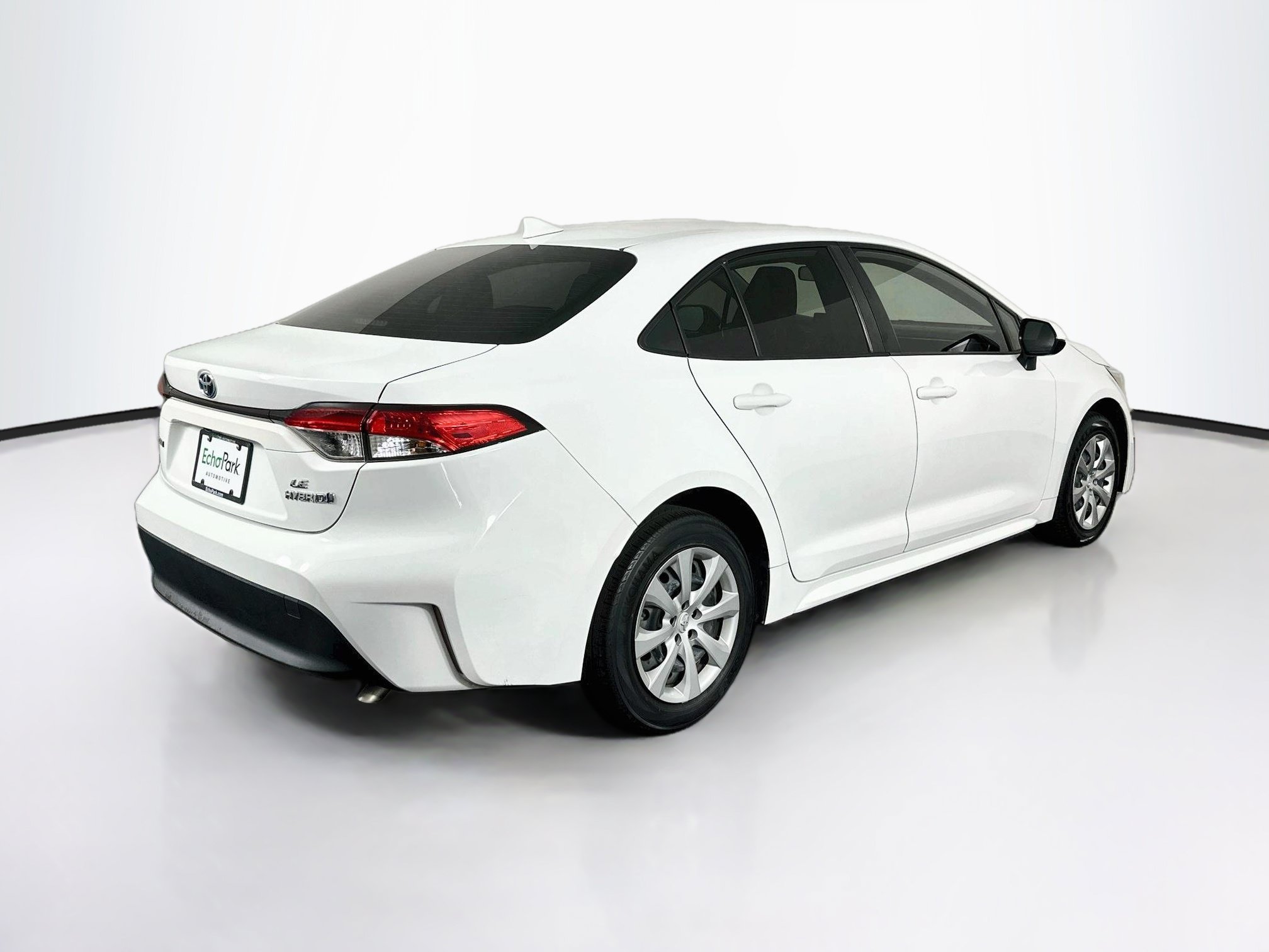 Used 2023 Toyota Corolla LE FWD image 9