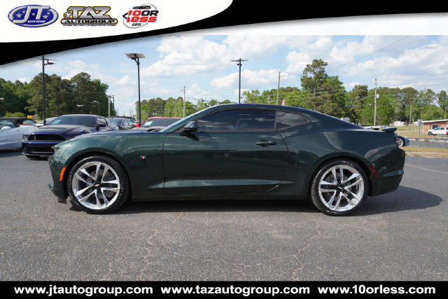 Used 2020 Chevrolet Camaro SS RWD image 6