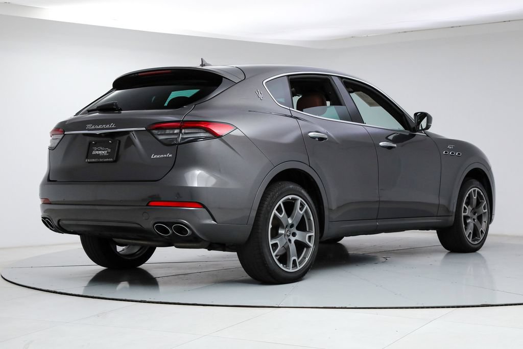 Certified 2023 Maserati Levante GT AWD/4WD image 5