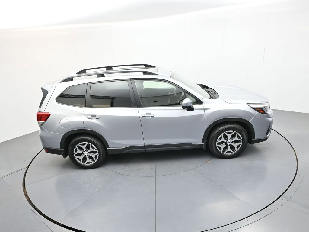Used 2020 Subaru Forester Premium AWD/4WD image 30