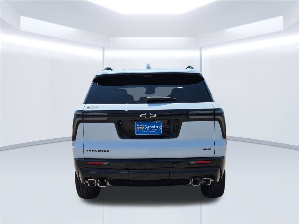 New 2026 Chevrolet Traverse RS w/ LPO, Floor Liner Package FWD image 5