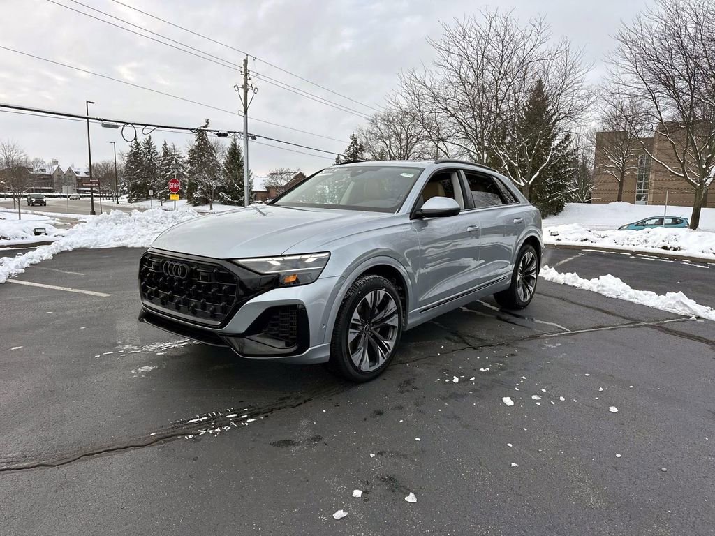 Certified 2025 Audi Q8 Premium Plus w/ Premium Plus Package image 3
