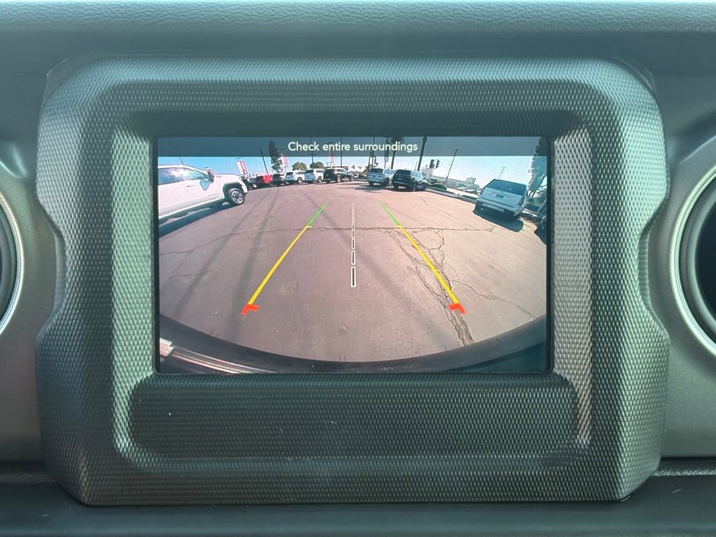 Used 2022 Jeep Wrangler Unlimited Sport image 25