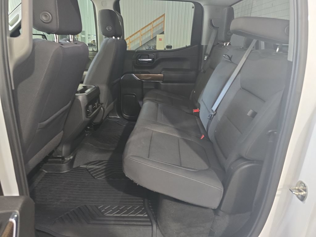 Used 2021 Chevrolet Silverado 1500 LT Trail Boss w/ LPO, Dark Essentials Package AWD/4WD image 24
