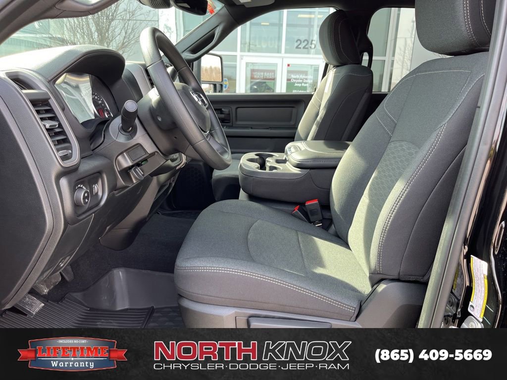New 2026 RAM 2500 Warlock AWD/4WD image 3