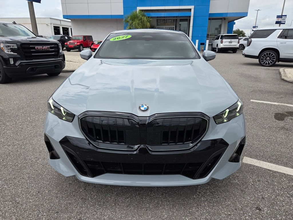 Used 2027 BMW 530i w/ M Sport Package RWD image 19