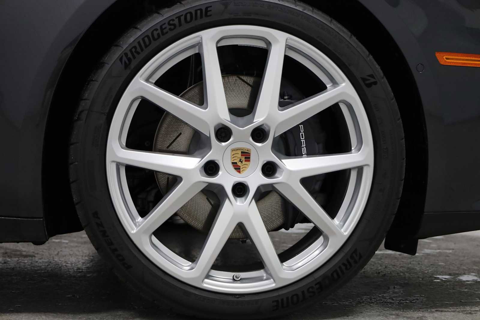 New 2025 Porsche Panamera 4 image 12