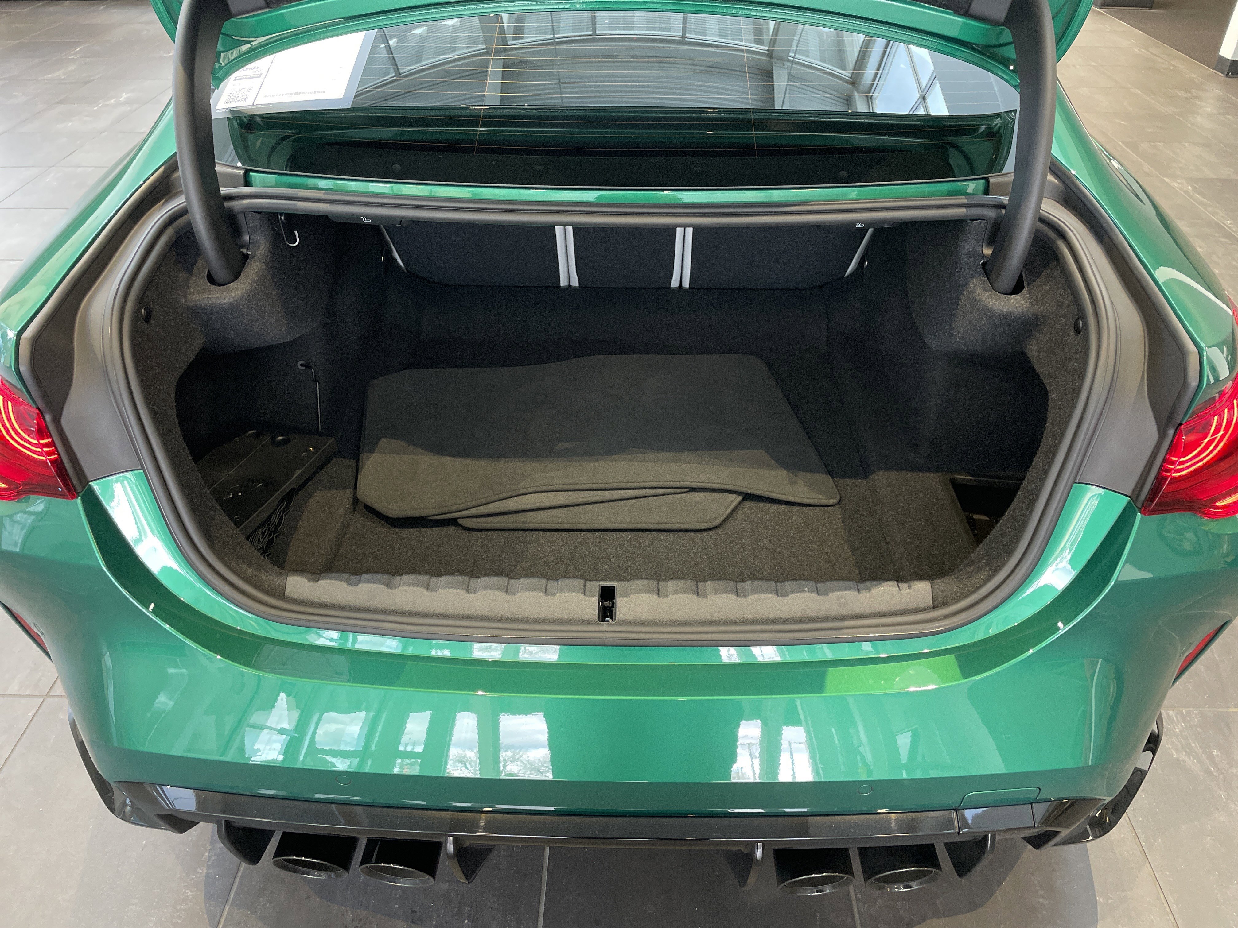 Used 2025 BMW M4 xDrive Competition w/ Executive Package image 37