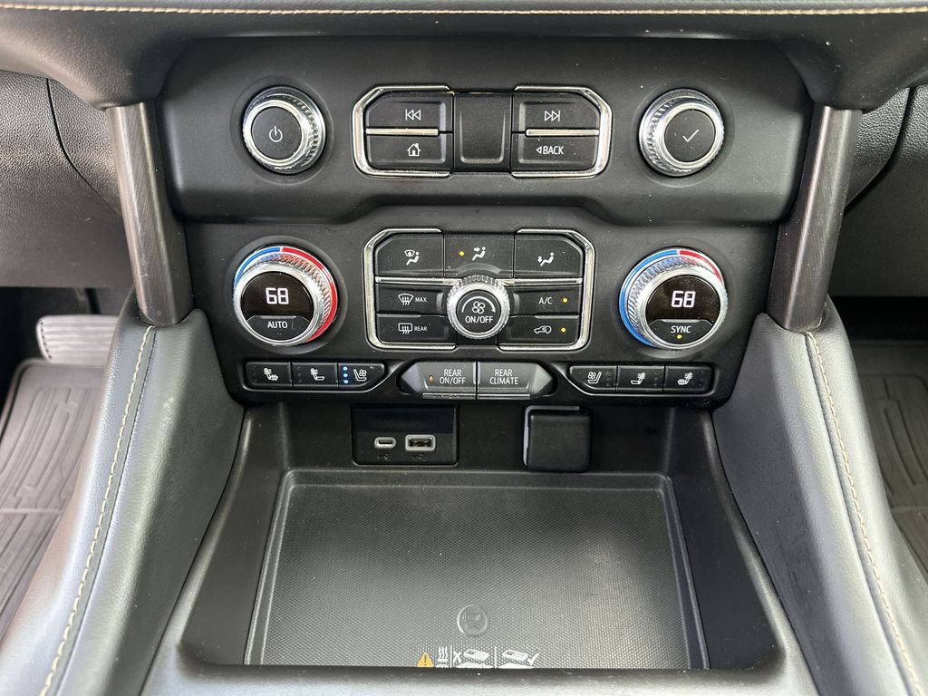 Certified 2021 GMC Yukon XL AT4 w/ AT4 Premium Package AWD/4WD image 35