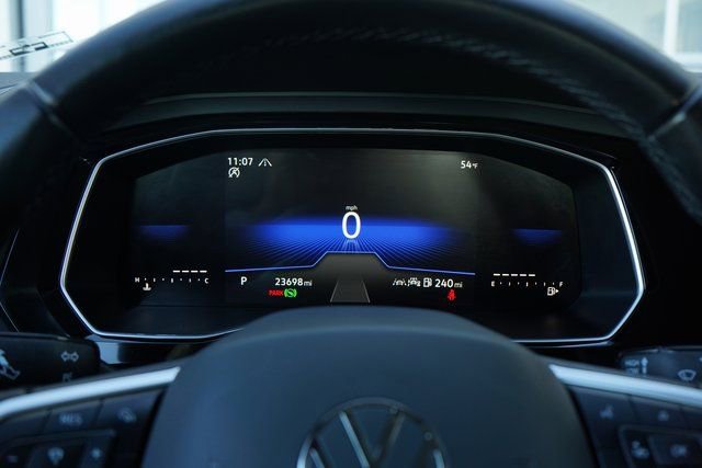 Used 2024 Volkswagen Jetta SE image 18