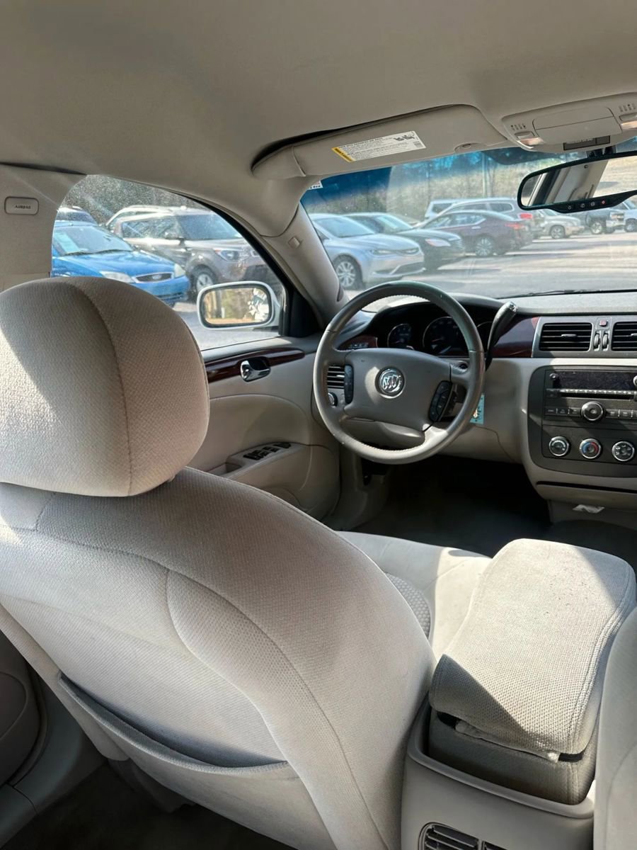 Used 2008 Buick Lucerne CX FWD image 12