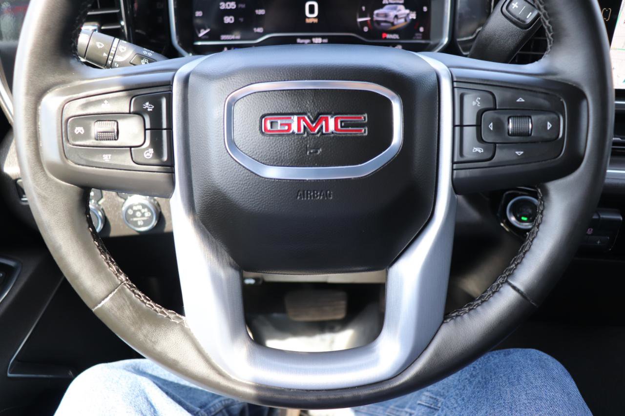 Used 2025 GMC Sierra 1500 SLT AWD/4WD image 29