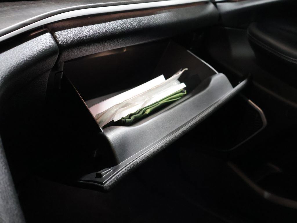 Used 2022 Jeep Grand Cherokee L Limited image 31