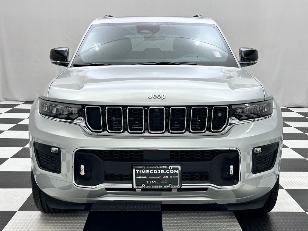New 2025 Jeep Grand Cherokee Overland w/ Adv Protech Group III image 3