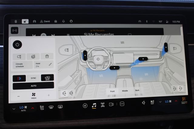 Used 2024 Rivian R1S Adventure image 26