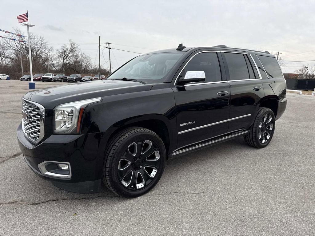 Used 2020 GMC Yukon Denali w/ Denali Ultimate Package image 2