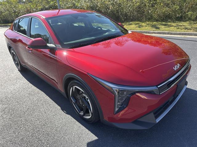 Used 2025 Kia K4 EX image 1