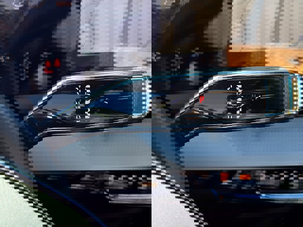 New 2026 Cadillac Optiq Luxury 1 image 20