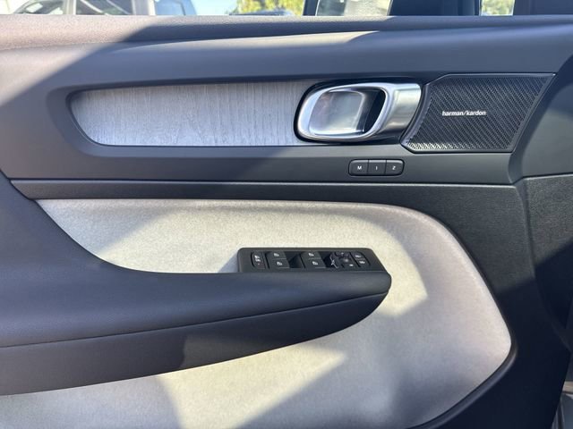 New 2026 Volvo XC40 B5 Ultra w/ Climate Package image 23