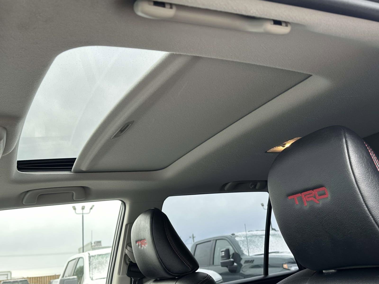 Used 2021 Toyota 4Runner TRD Off-Road Premium image 9