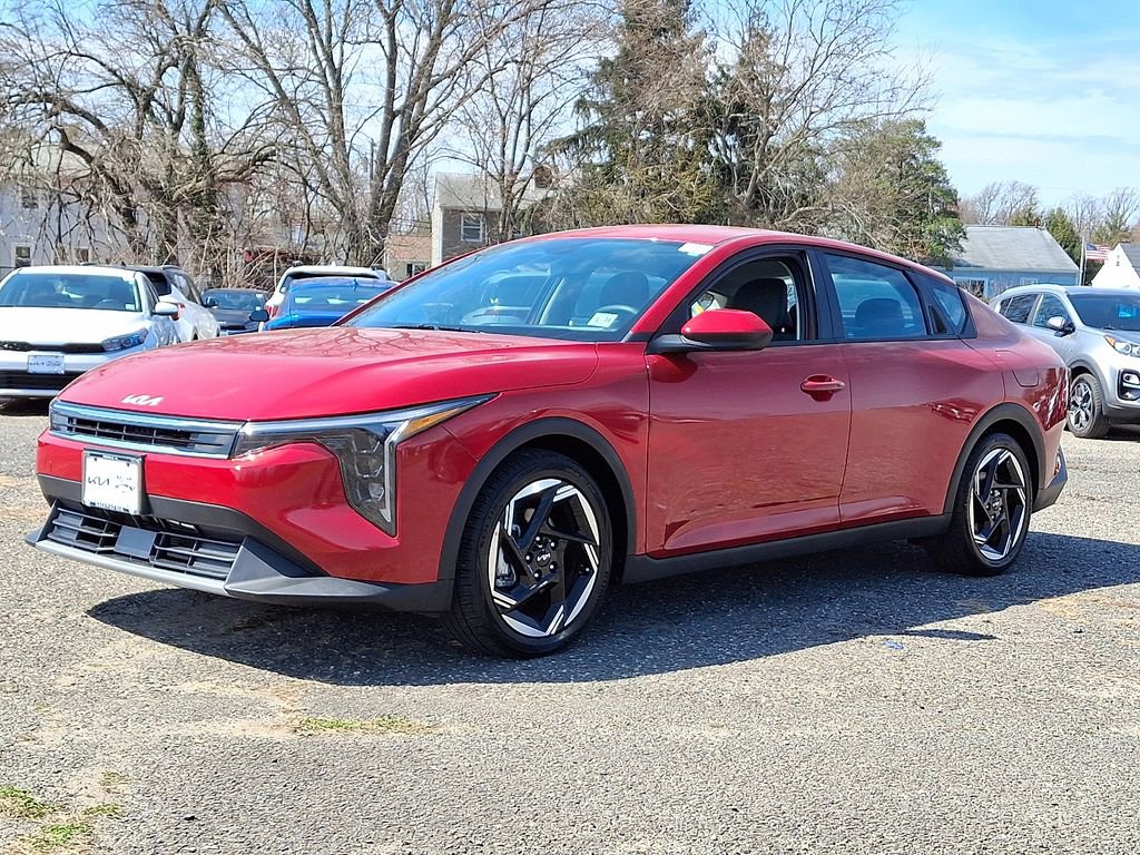 Certified 2025 Kia K4 EX FWD image 3