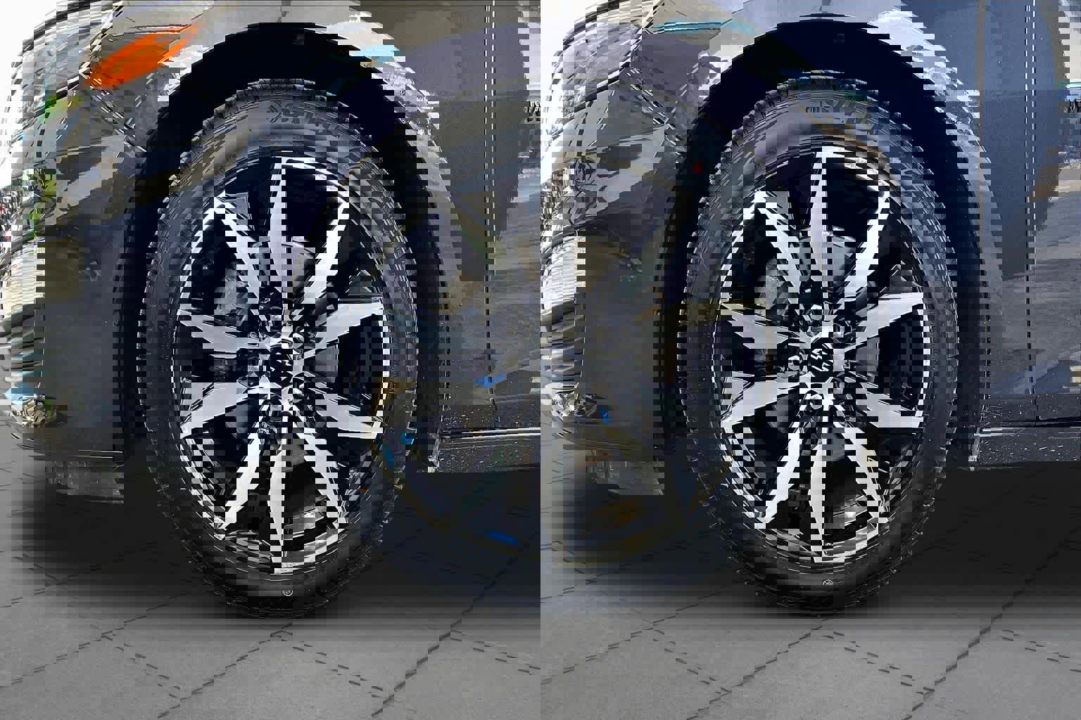 Used 2022 Chevrolet Malibu RS image 11