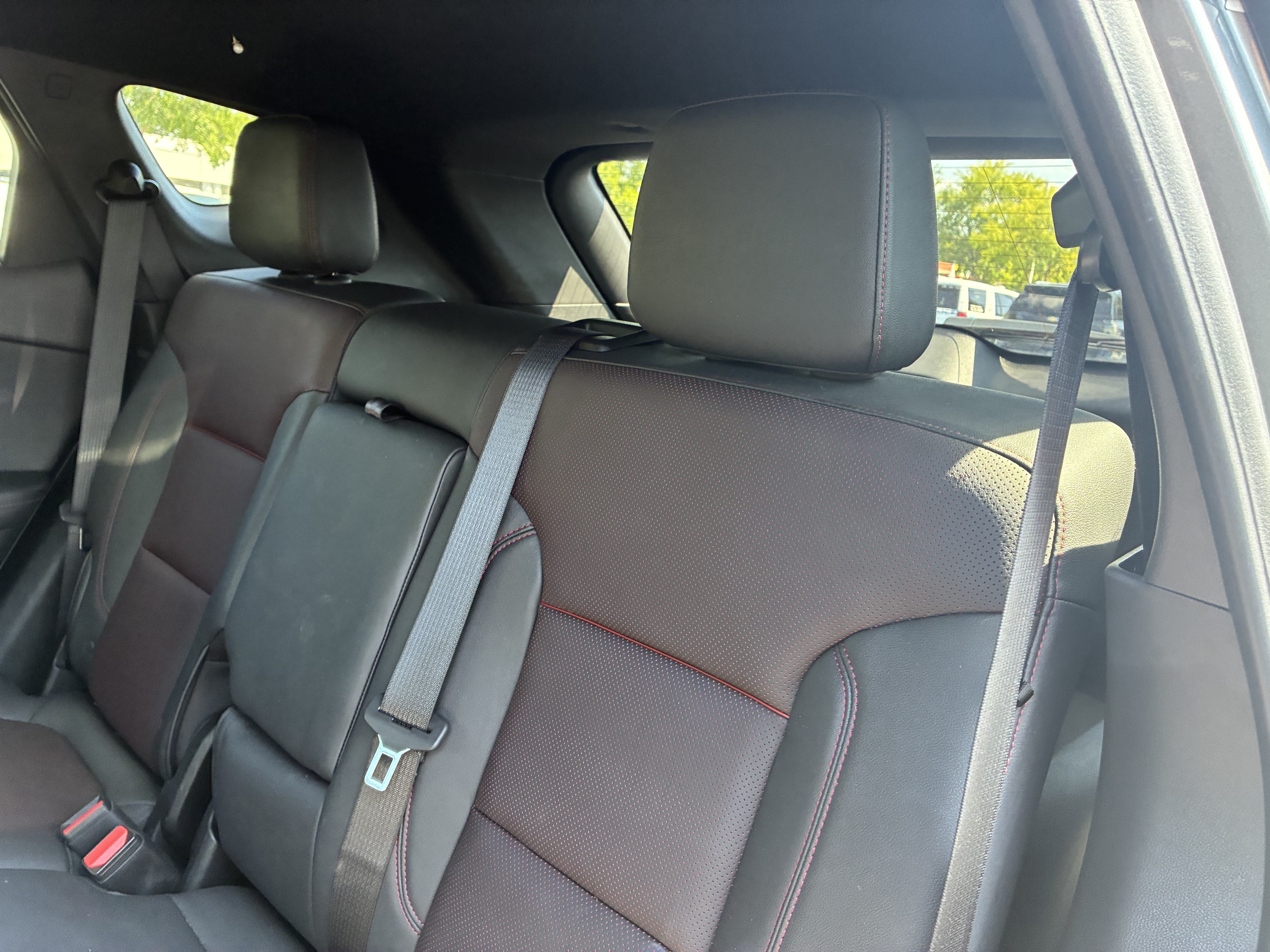 Used 2025 Chevrolet Blazer RS FWD image 14