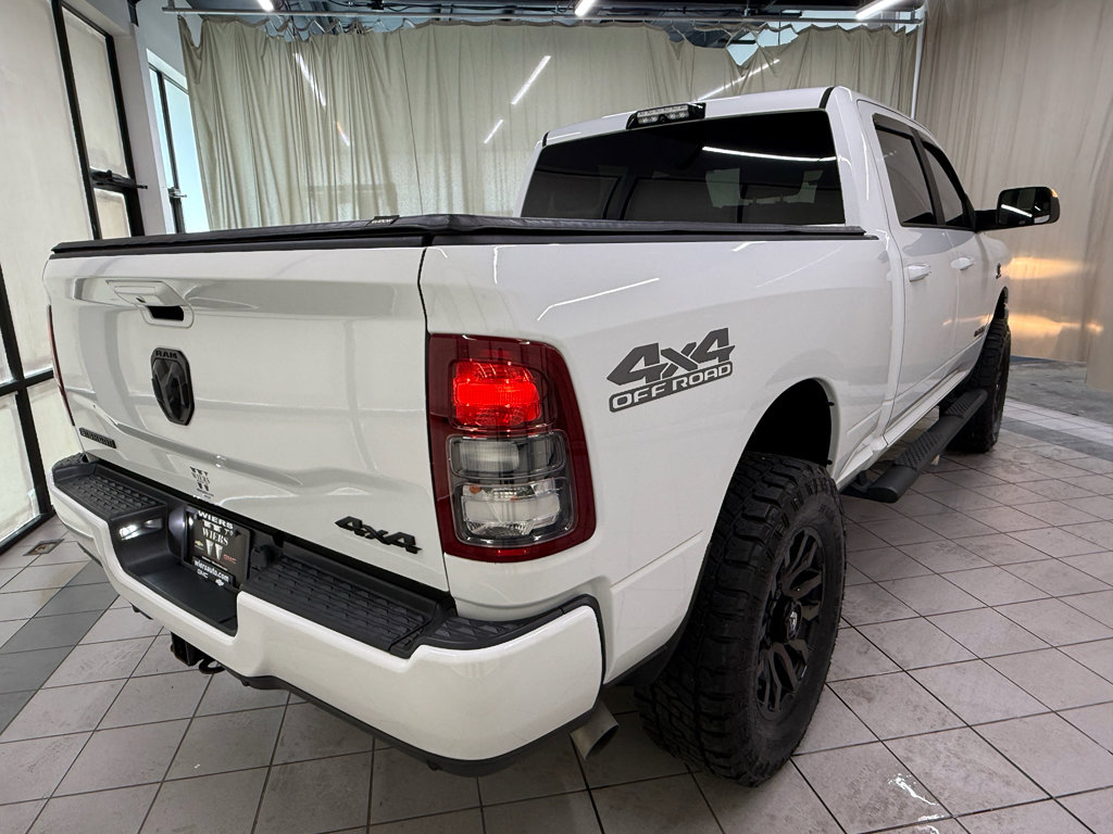 Used 2020 RAM 2500 Big Horn w/ Night Edition AWD/4WD image 5