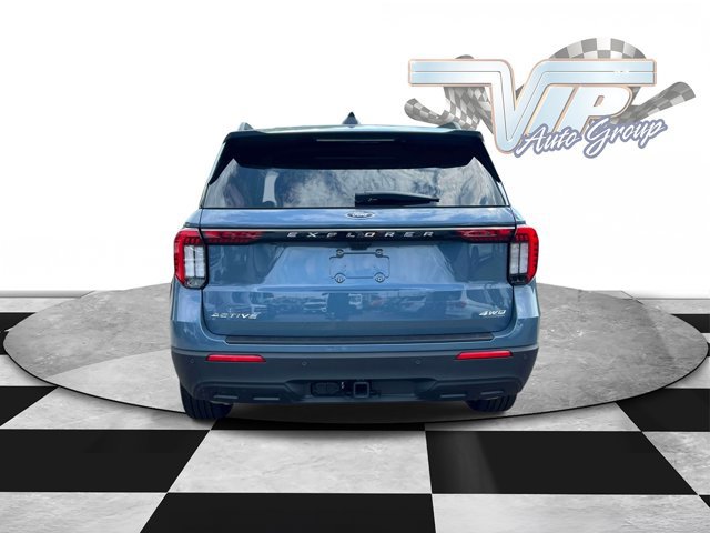 Used 2026 Ford Explorer Active AWD/4WD image 7